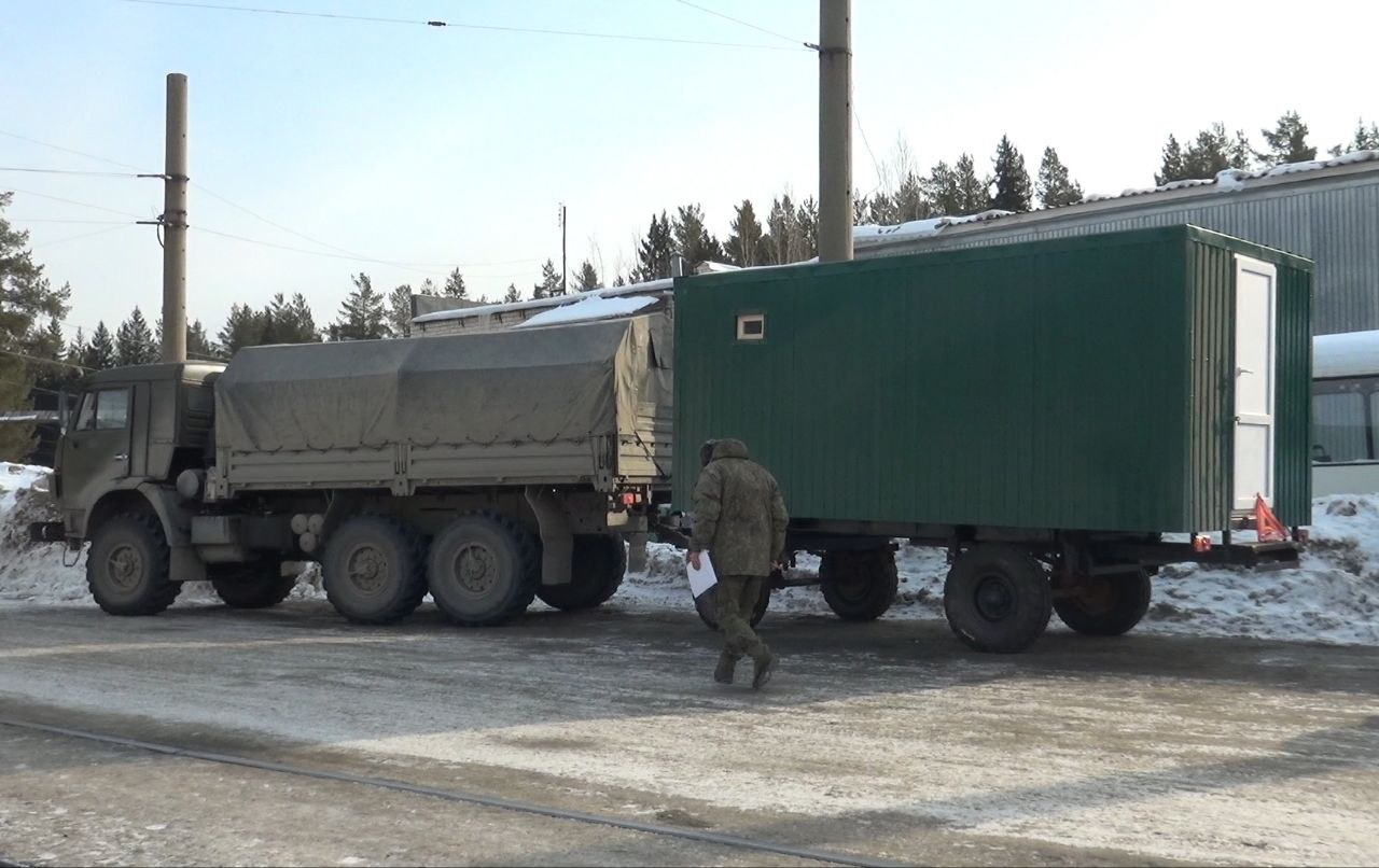 Мобильные бани для фронта: забота о бойцах накануне праздника