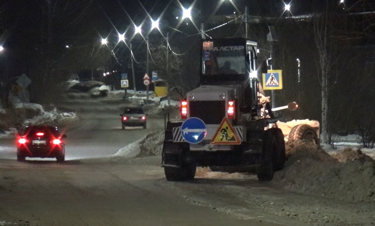 Сложности и масштабные задачи: вся правда о зимней уборке дорог в Златоусте