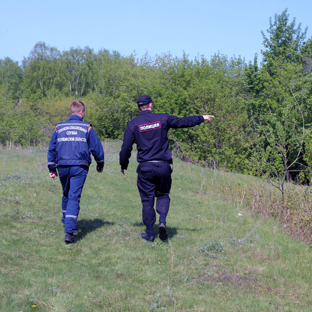 Спасатели Златоустовского отряда ПСС спасли девушку с приступом в горах