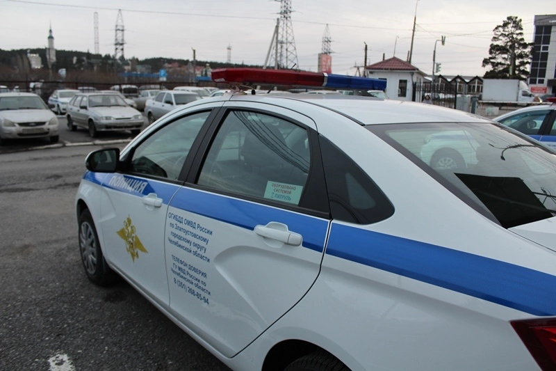 В Златоусте мужчина стал жертвой шантажистов после посещения сайта приватных услуг