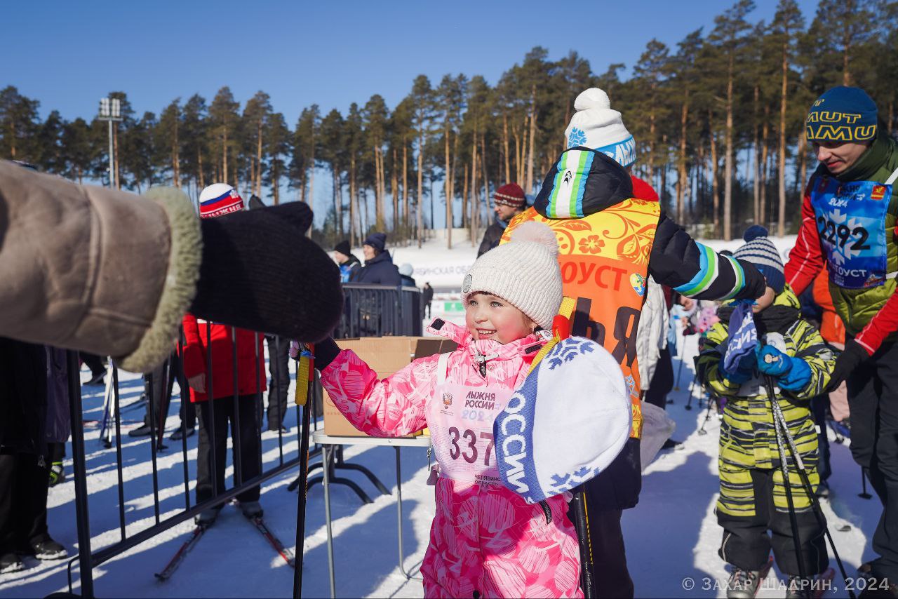 Бороться до финиша: Маленькие чемпионы встали на лыжи в Златоусте