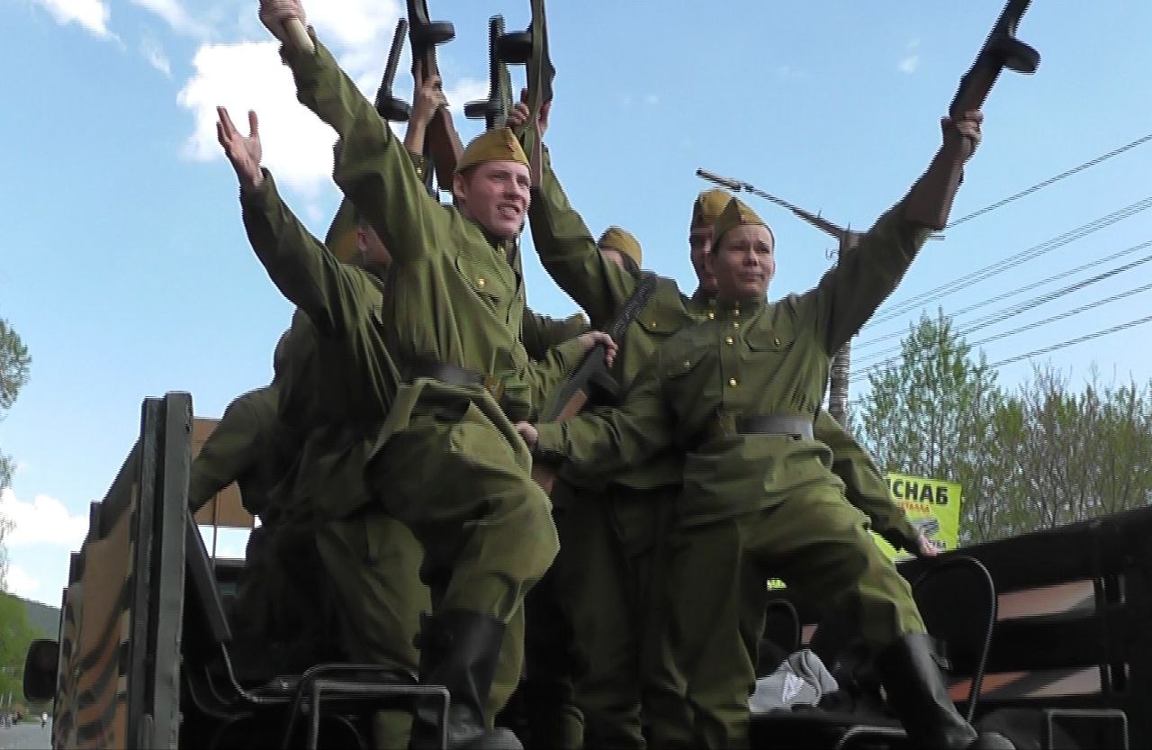 Грандиозное празднование юбилея Победы в Златоусте