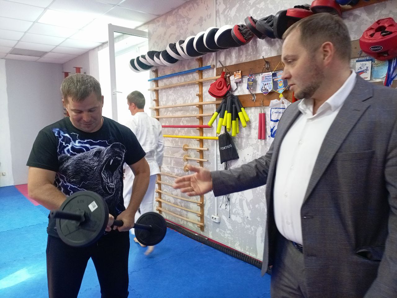 Бизнес помогает спорту: предприниматели поддерживают юных спортсменов Златоу́ста