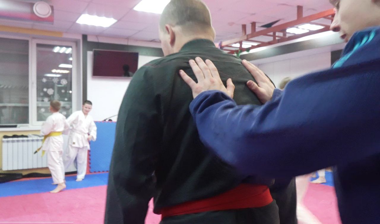 Школа жизни в Златоусте: уроки самообороны